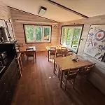 Wolf House Klinovec ゲストハウス Loučná pod Klínovcem