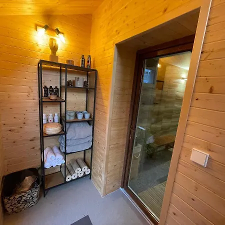 Wolf House Klinovec Guest house Loucna pod Klinovcem