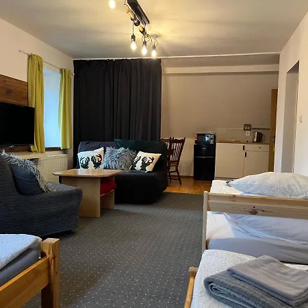 Wolf House Klinovec * Loucna pod Klinovcem