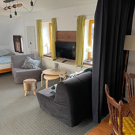 Wolf House Klinovec Guest house Loucna pod Klinovcem