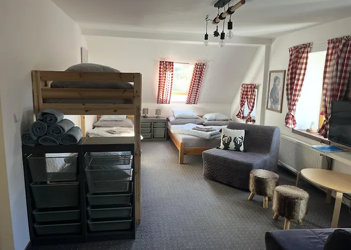 Wolf House Klinovec Pensjonat Loučná pod Klínovcem